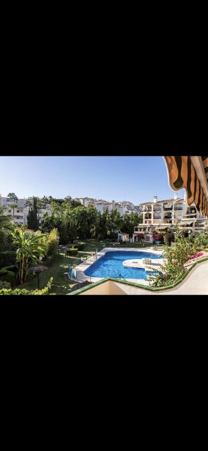 Seaside Serenity: 2br Getaway Apartmán Màlaga